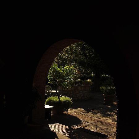 La Caveja Hotel Pietravairano Luaran gambar