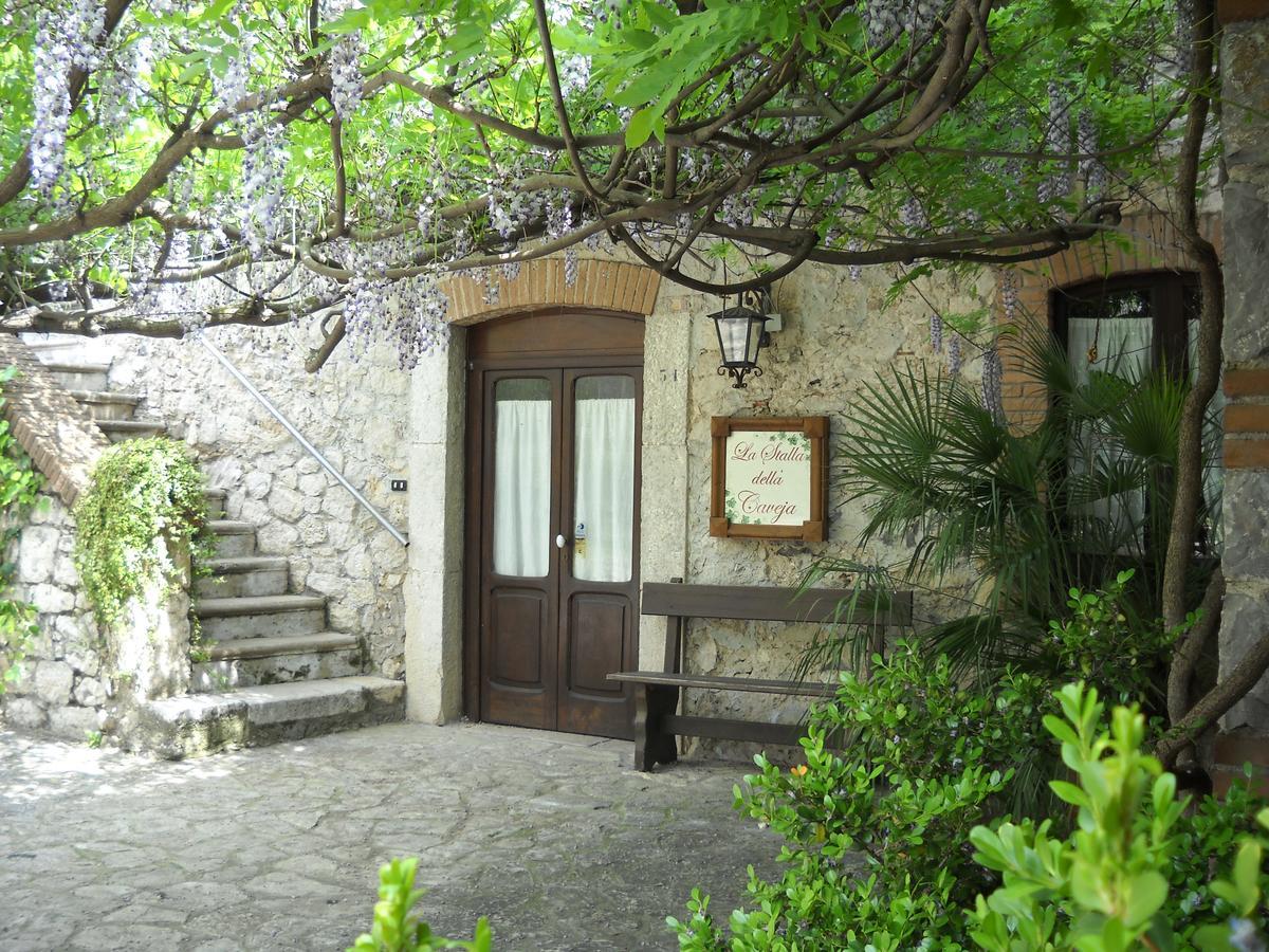 La Caveja Hotel Pietravairano Luaran gambar